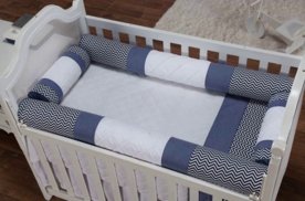 Kit Berço I9 baby de Rolinhos Chevron Azul Marinho 5 peças Menor preço em Kit Berço I9 baby de Rolinhos Chevron Azul Marinho 5 peças