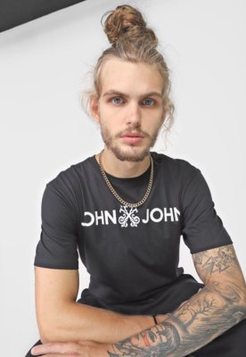 Camiseta John John Logo Preta Menor preço em Camiseta John John Logo Preta