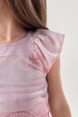 Conjunto Blusa Rosa com Short-Saia em Moletinho com Linho