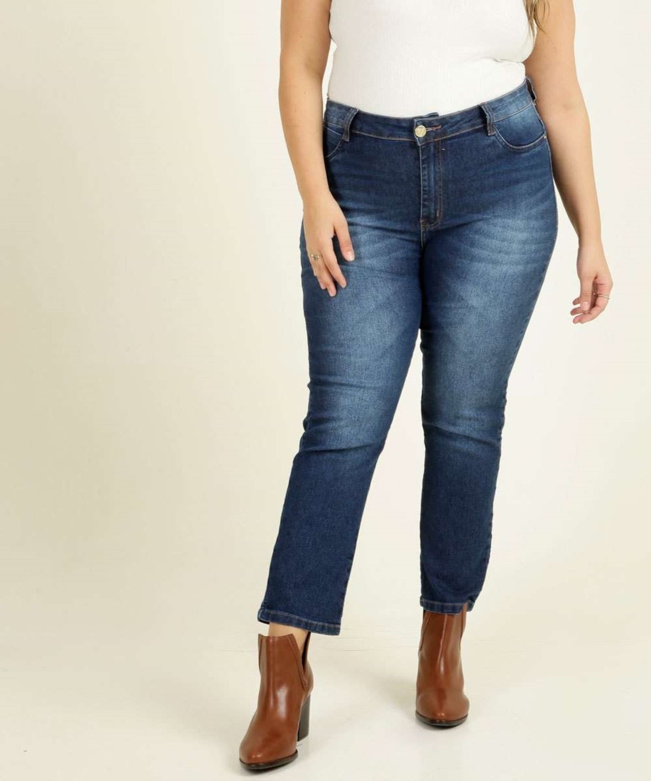 CAPRI SPECIAL C/BOTOES - Loony Jeans - Moda Feminina Plus Size e