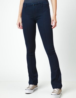 calça jeans cinza escuro feminina