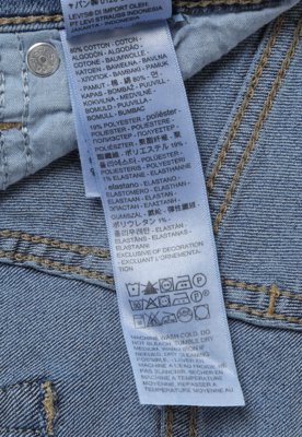 Calça Jeans Feminina Levis 724 High Rise Straight Azul