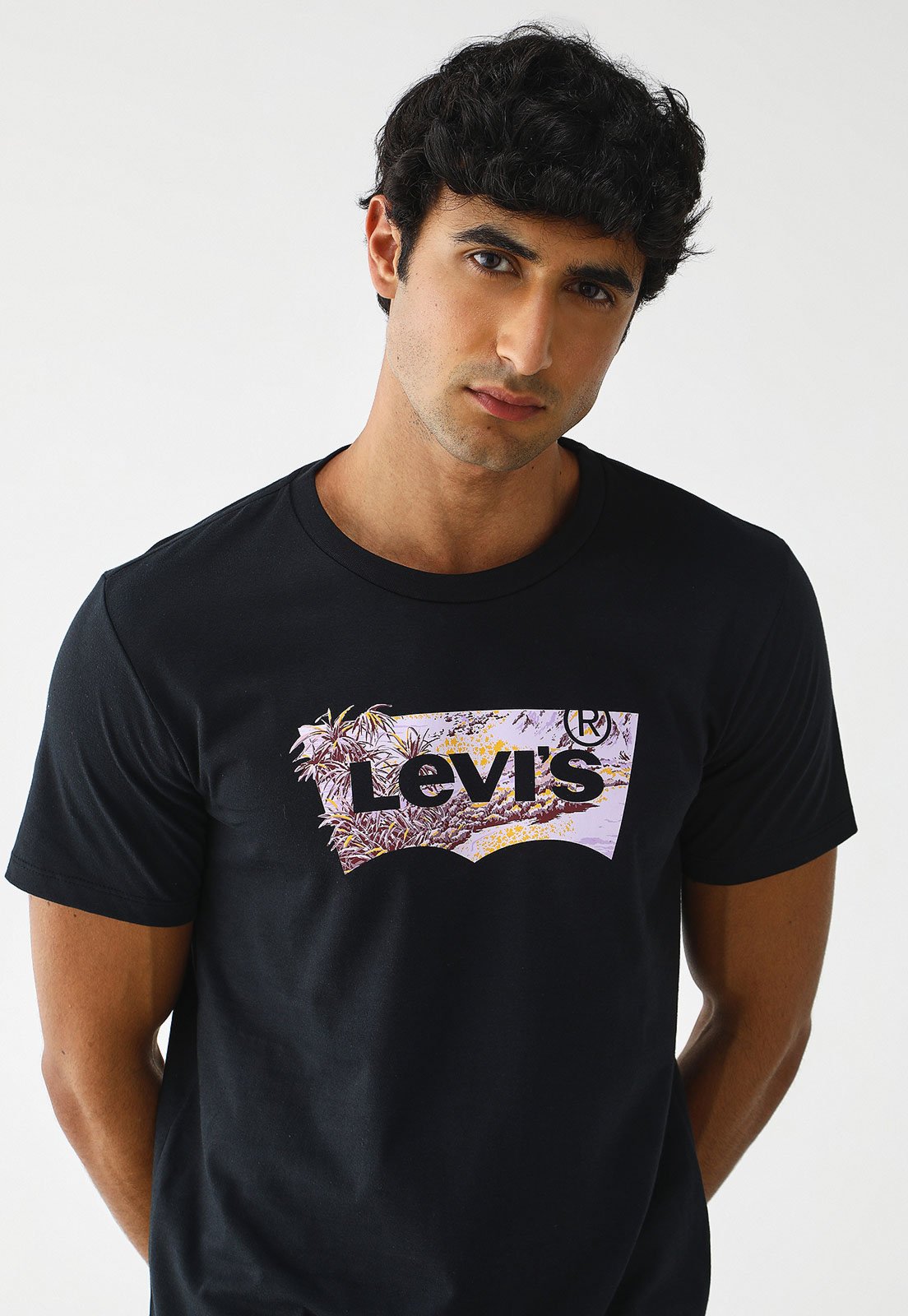 Camiseta Levis Reta Logo Preta