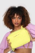 Amarelo
