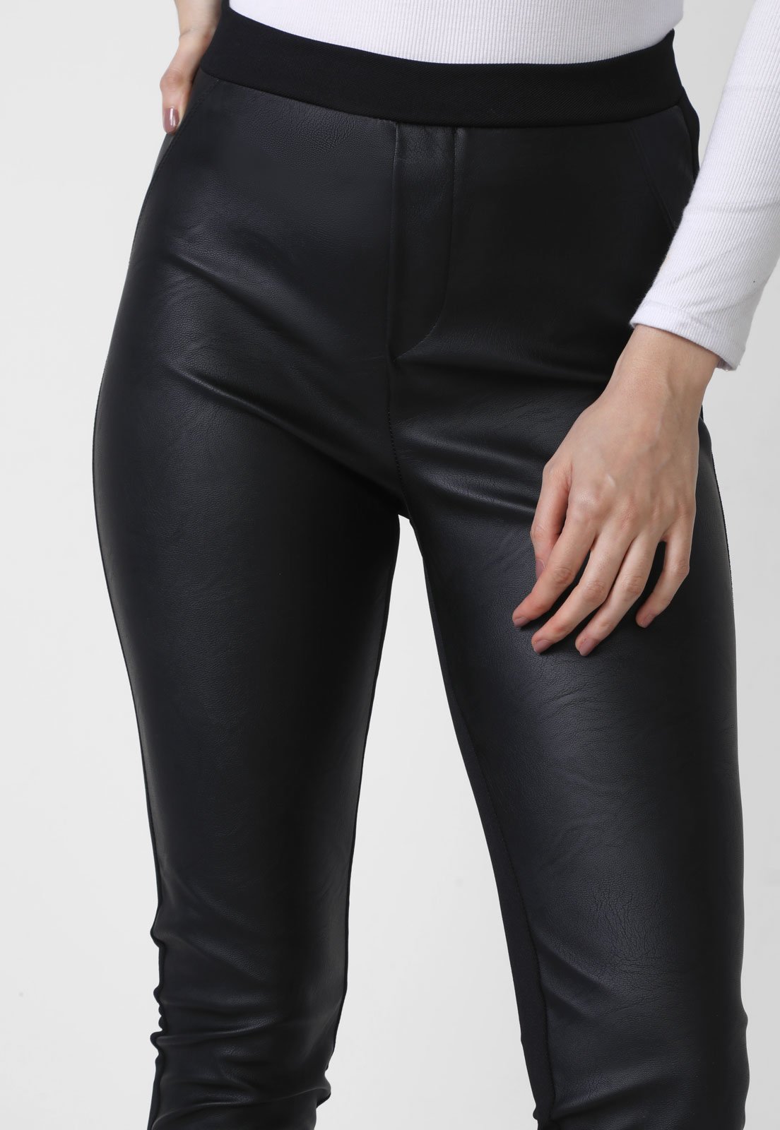 Legging Lunender Resinada Preta - Compre Agora | Dafiti Brasil