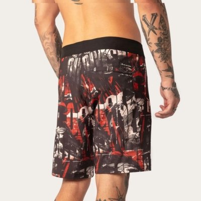Bermuda Água MCD Scream - VERMELHO
