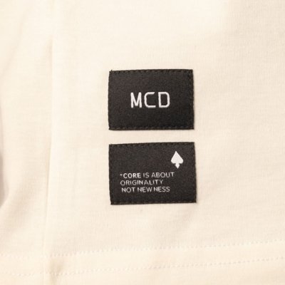 Camiseta Box Fit MCD Core