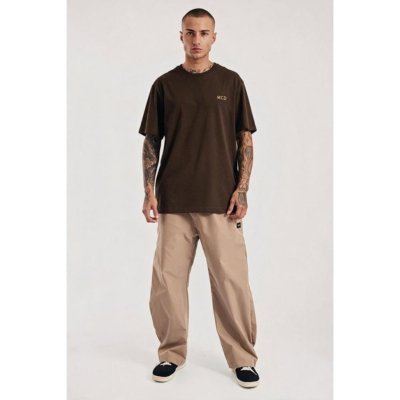 Camiseta Regular Costas Rosa Dolar Marrom Expresso