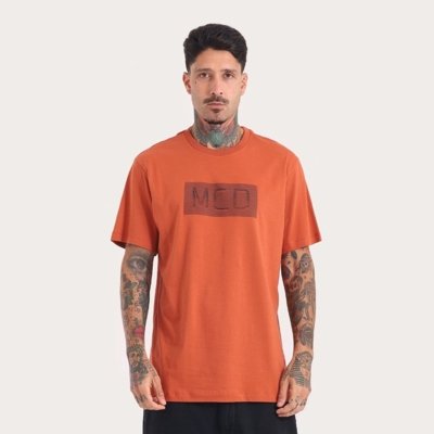 Camiseta Regular MCD Linhas