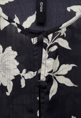 Camisa Cropped Mango Reta Savage Preta
