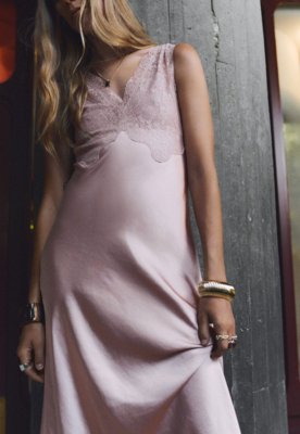 Vestido Feminino Mango Lark Detalhe em Renda Rosa