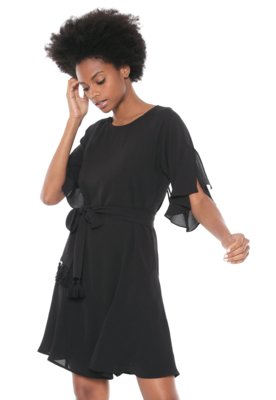 Vestido Maria Filó Curto Babados Preto Menor preço em Vestido Maria Filó Curto Babados Preto