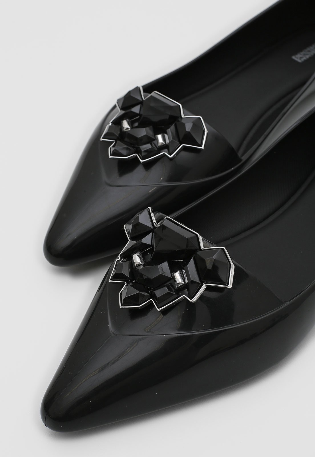 melissa pointy vivienne