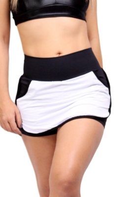 Menor preço em Short Saia Miss Blessed Tela Dry Fit Em Poliamida Com Máxima Proteção Uv 50  Branco e Preto