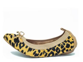 Sapatilha Mobene em Couro e elástico Animal Print Menor preço em Sapatilha Mobene em Couro e elástico Animal Print