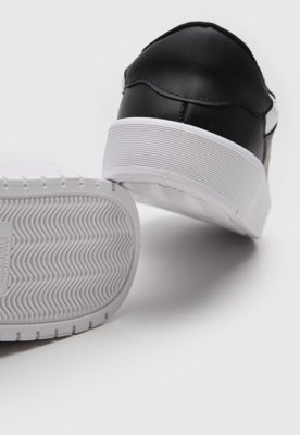 Tênis Moleca Recortes Off-White