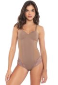 Marrom