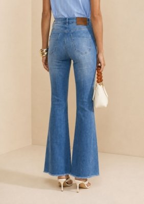 Calça Boot Cut Média - Azul