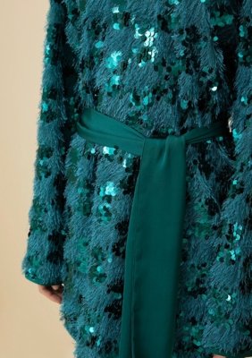 Vestido Morena Rosa Curto Decote Redondo Com Faixa Verde