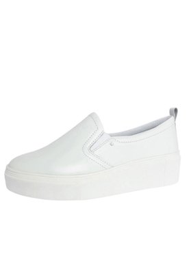 sapato branco de couro feminino enfermagem