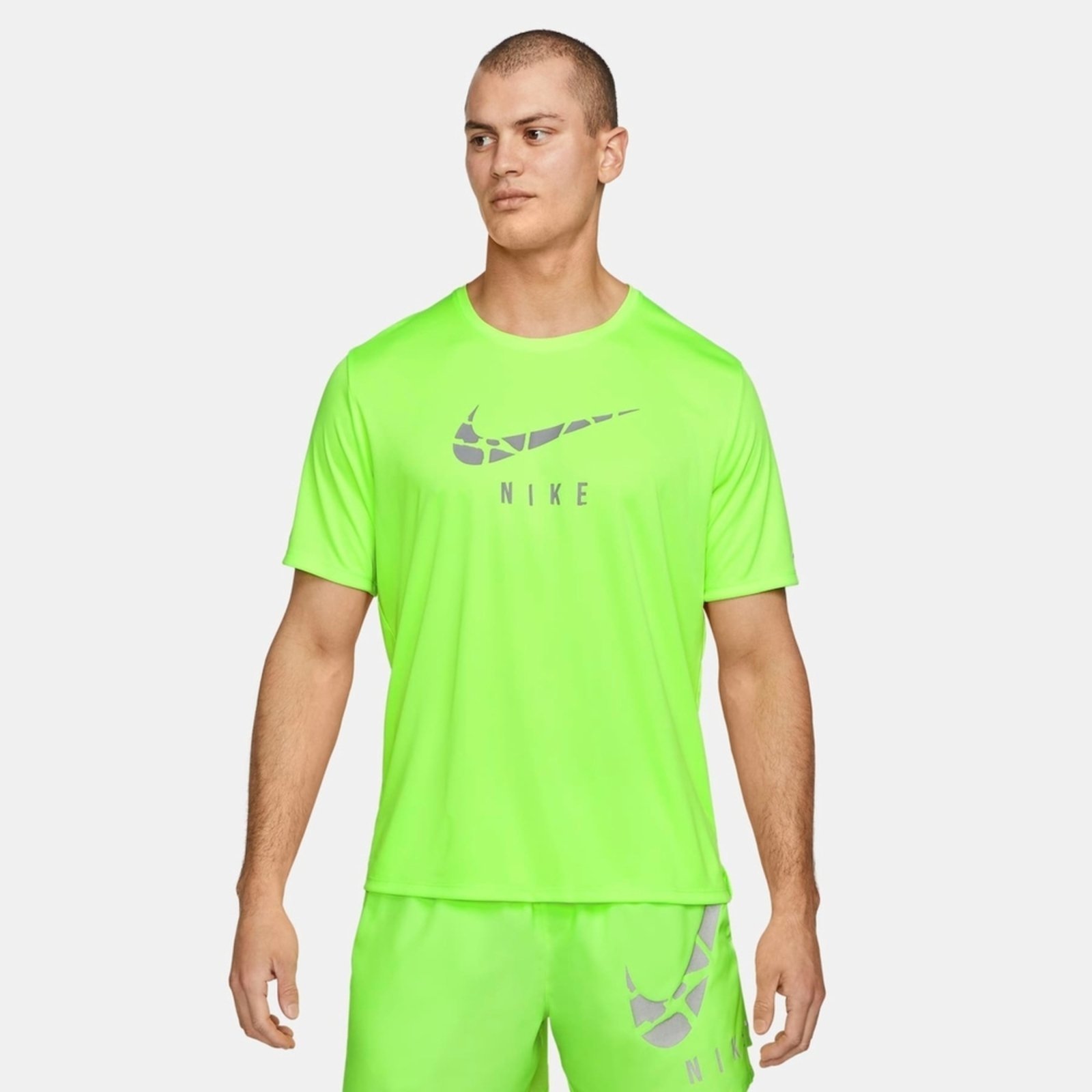 Camiseta Nike Dri-FIT Run Division Masculina - Compre Agora
