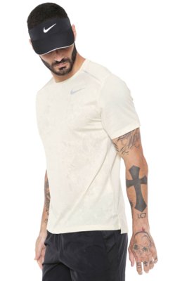 Camiseta Nike M Nk Dry Miler Top Ss Jac Off-white Menor preço em Camiseta Nike M Nk Dry Miler Top Ss Jac Off-white