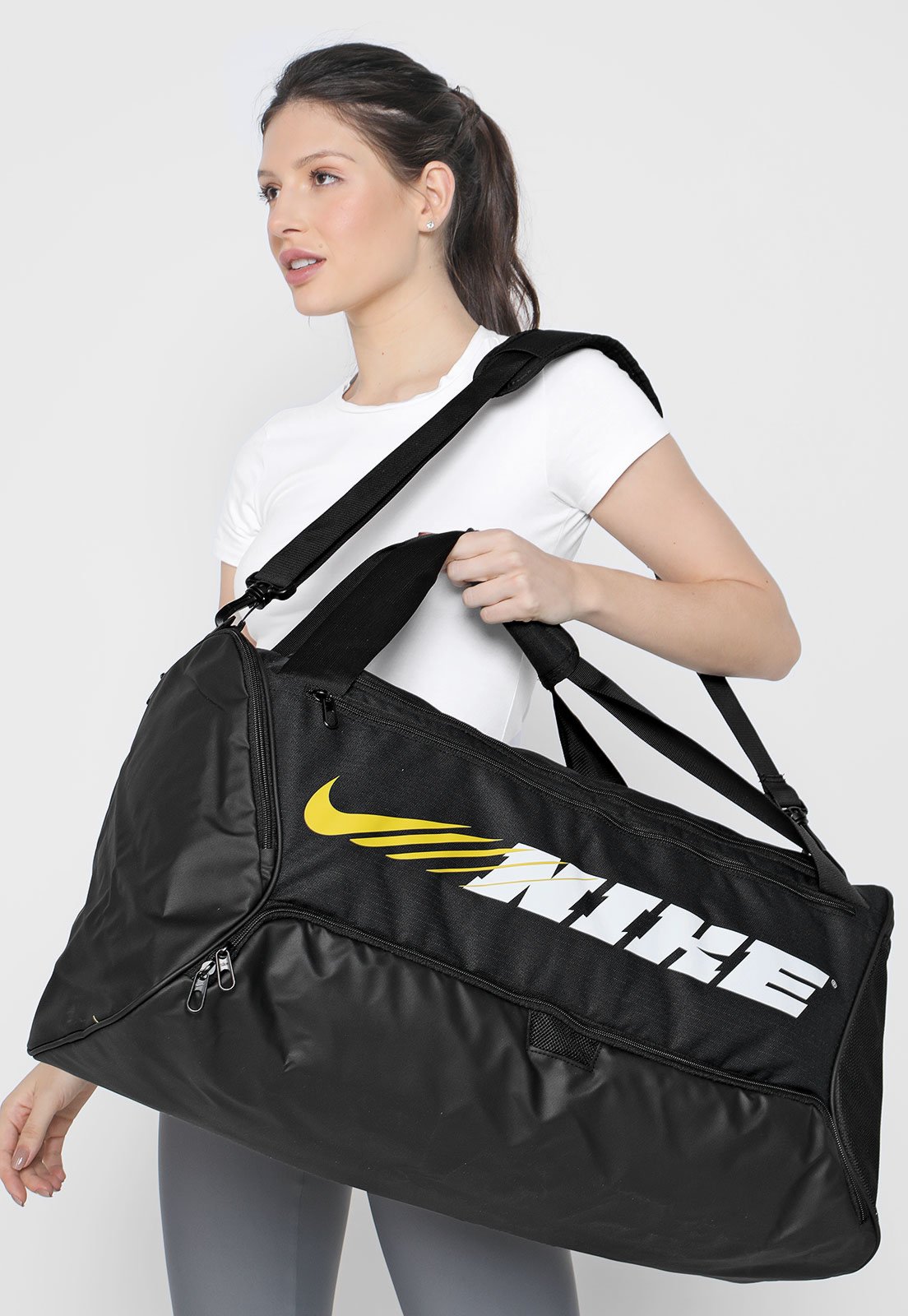 Mala Nike Brsla M Duff 9.0 Px Gfx Sp21 Preta Compre Agora | Dafiti Brasil