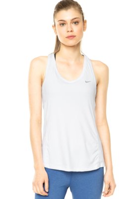 Regata Nike Miler Branca é boa?