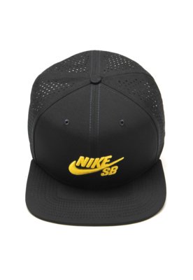 Bone nike sb store trucker aba curva