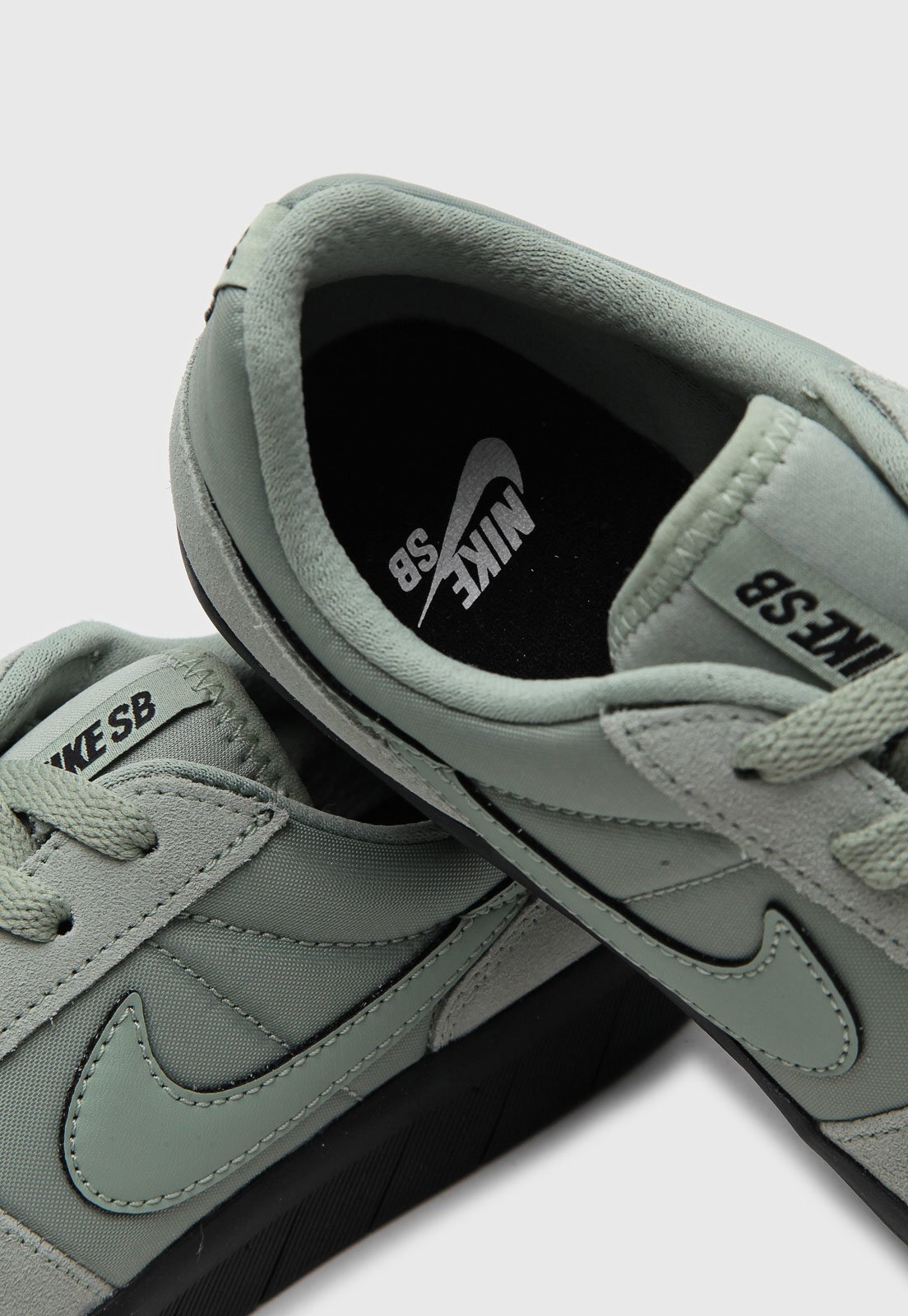 nike sb team classic green