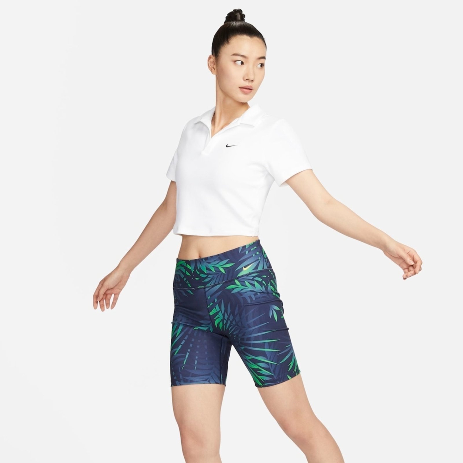 Shorts Nike Brasil Dri-FIT Feminino - Compre Agora