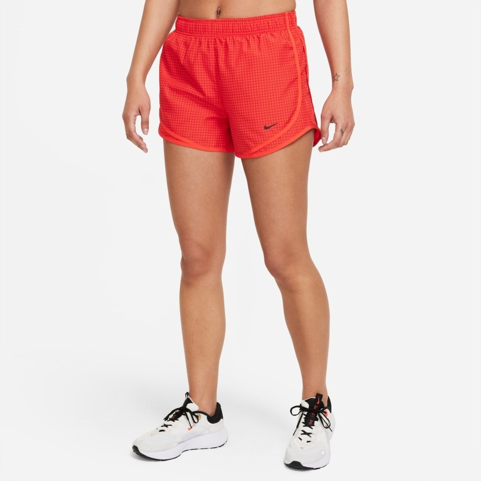 shorts nike tempo icon clash feminino