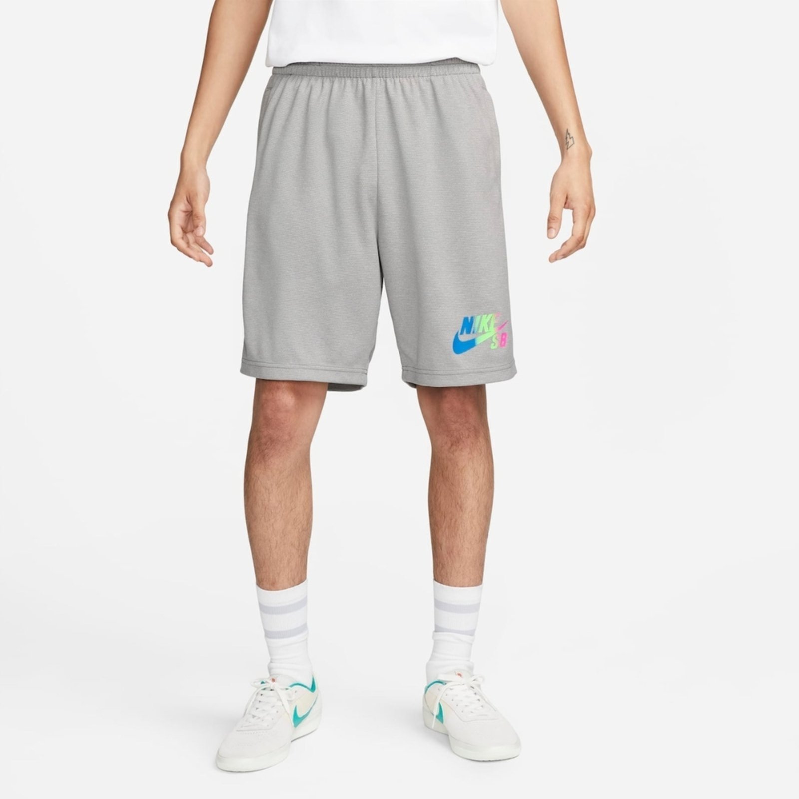 Nike sb store grey shorts