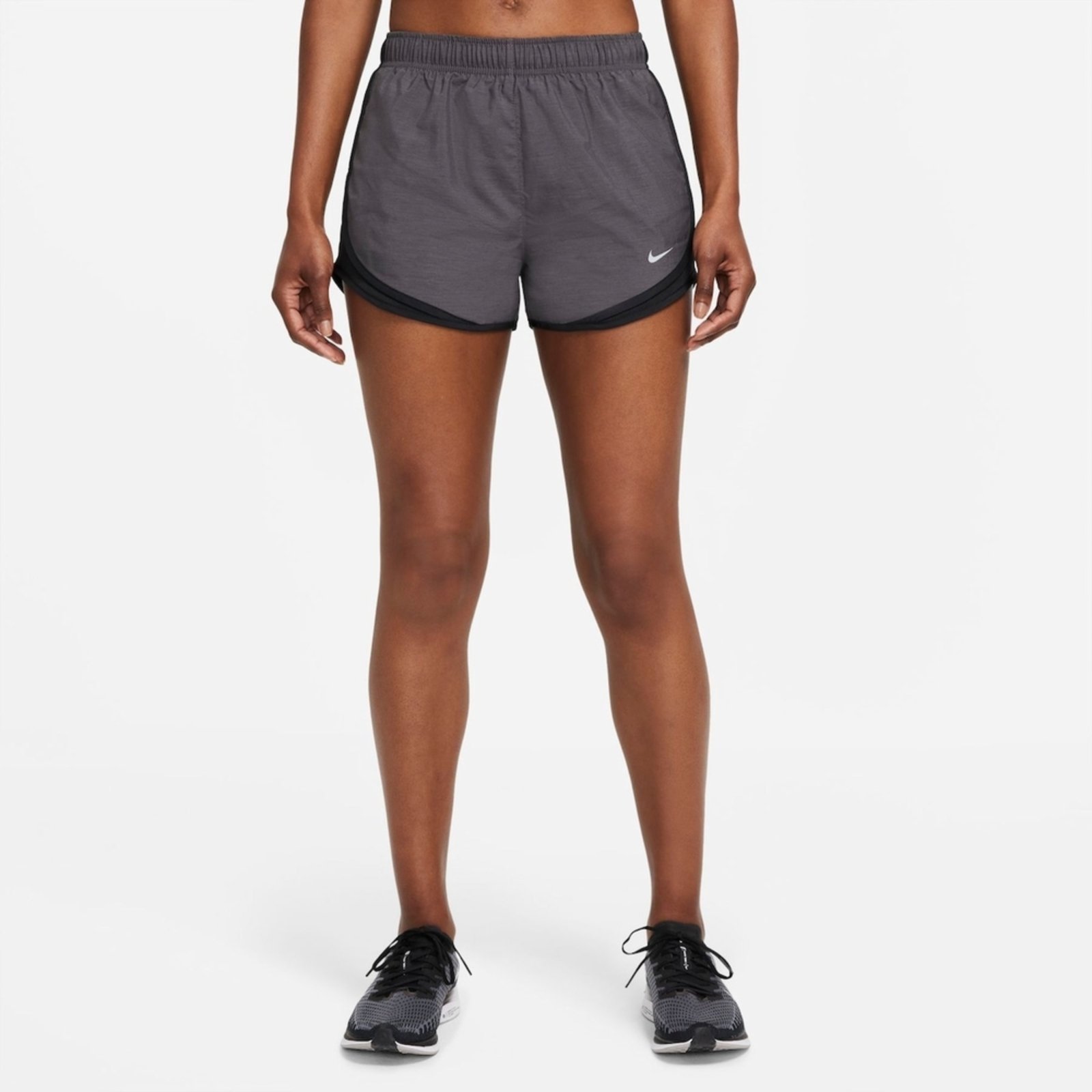 Shorts Nike Tempo Feminino - Compre Agora