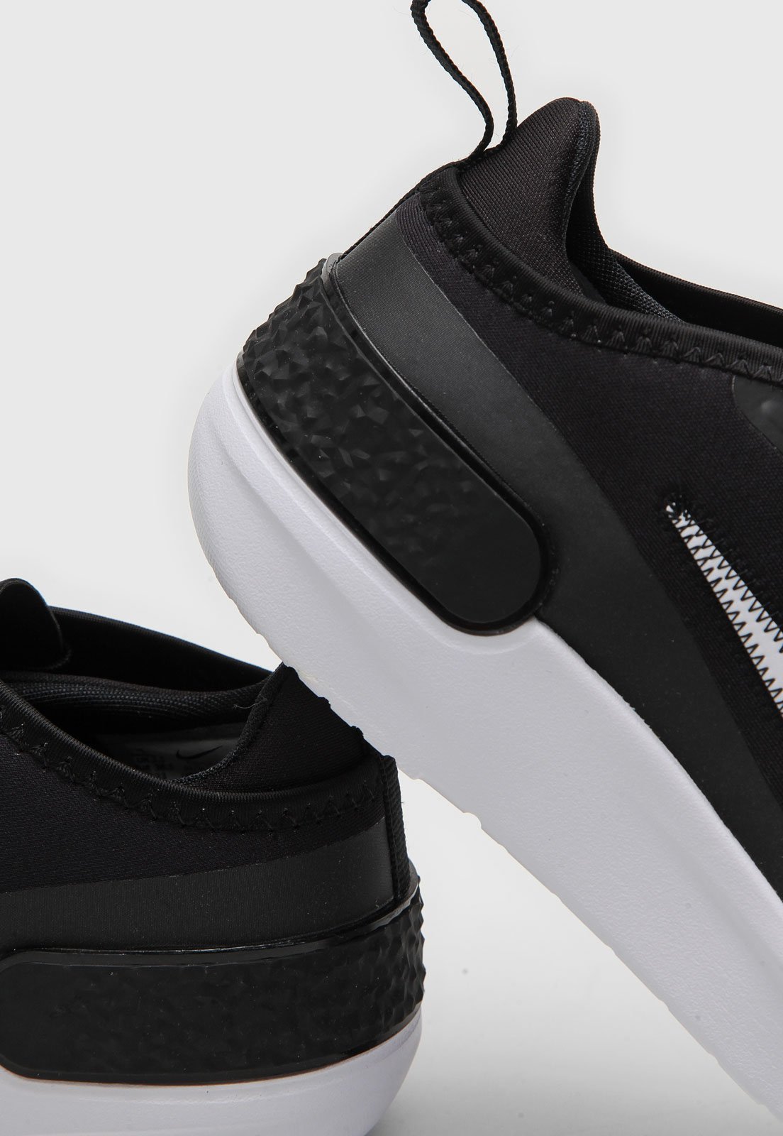 tênis nike sportswear wmns amixa