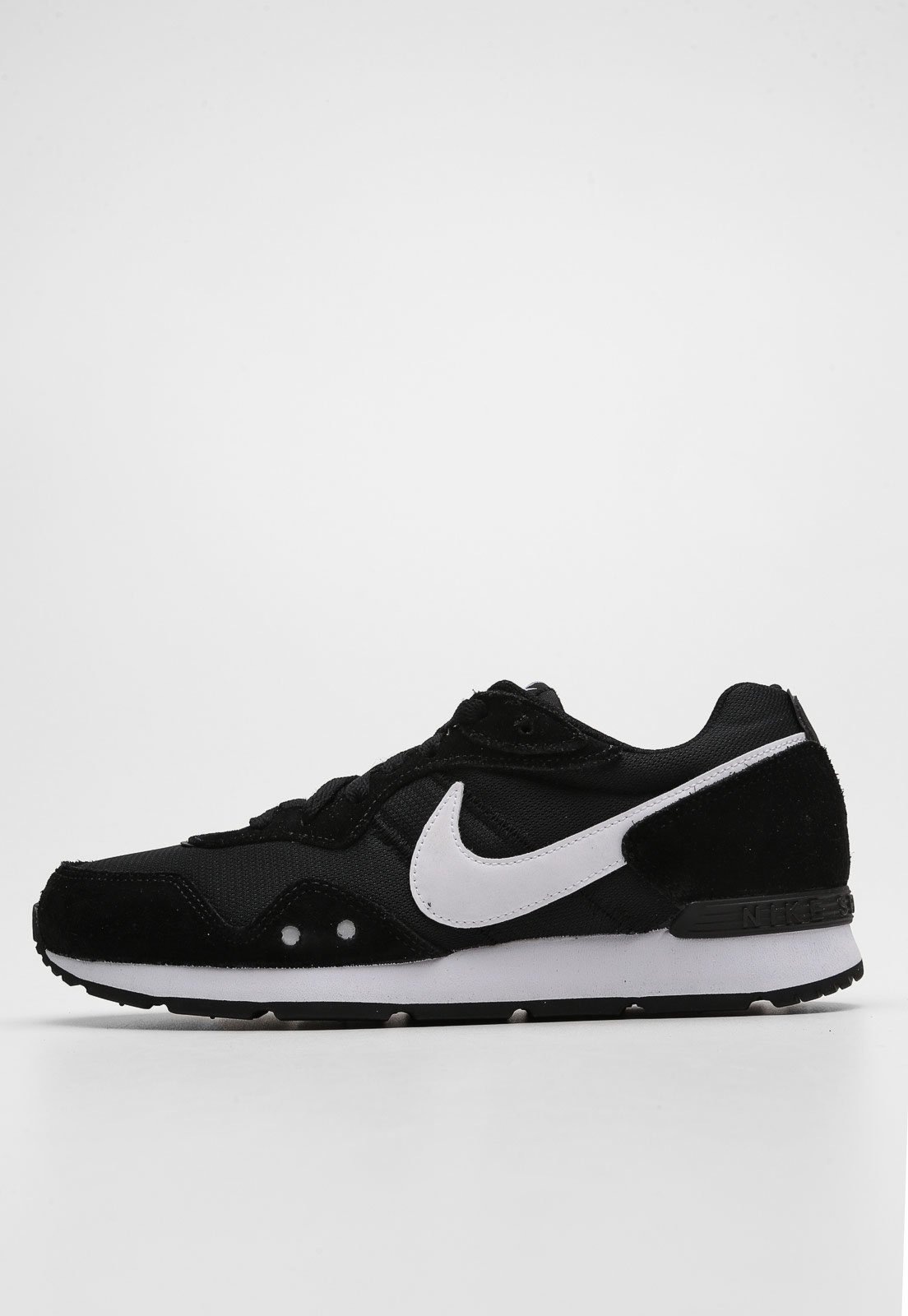 nike womens venture runner