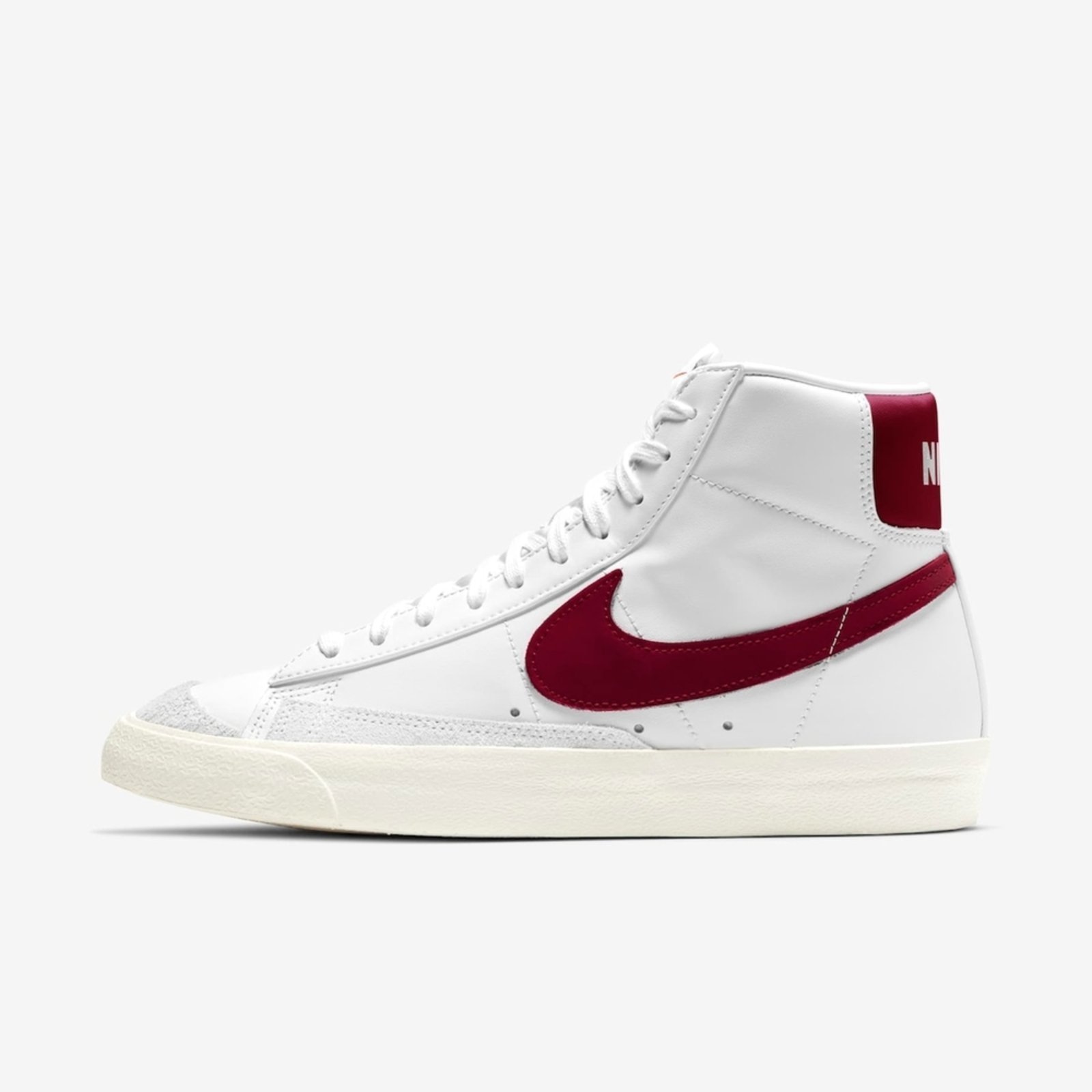 Nike mid blazer hotsell 77 vintage