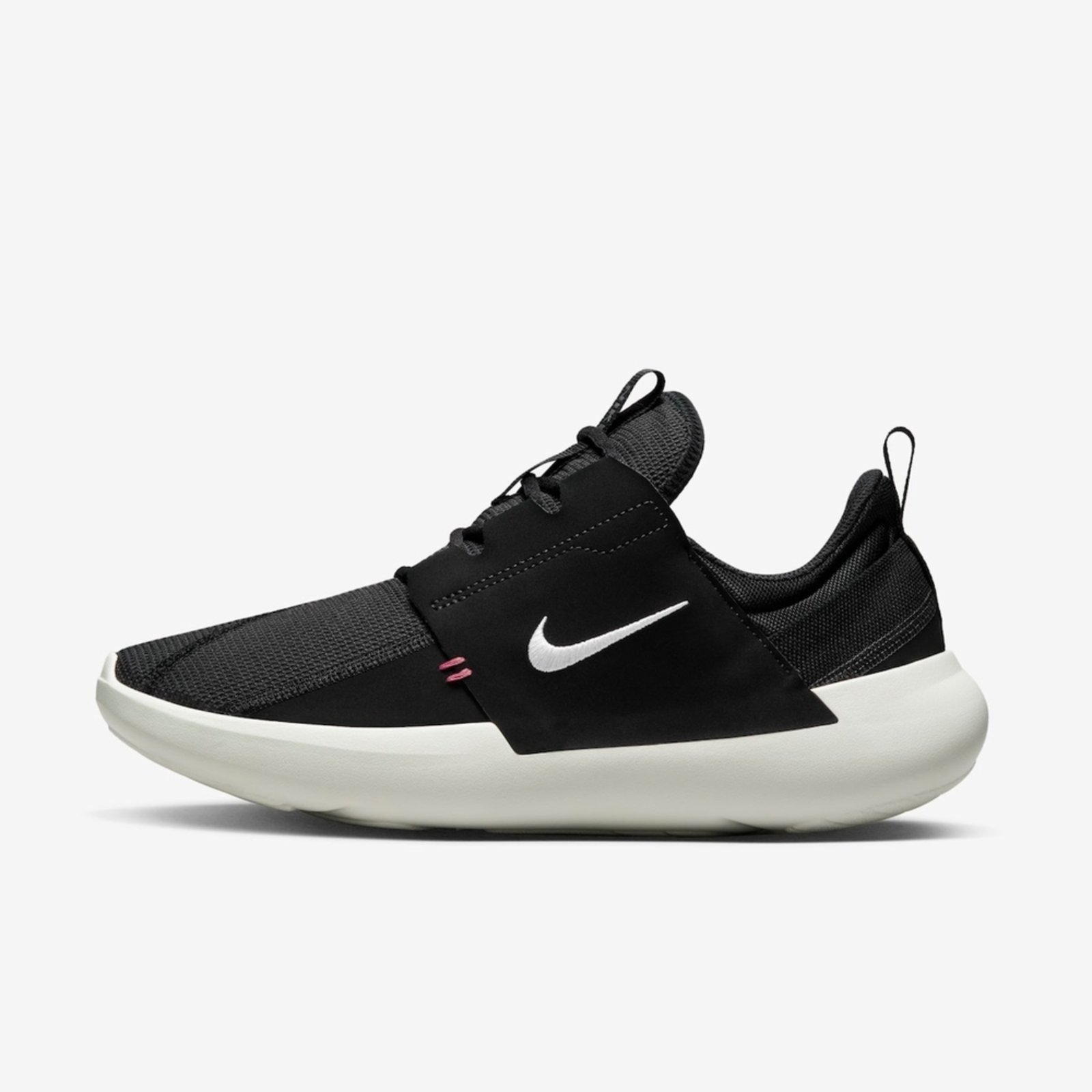 Tênis nike hot sale em oferta