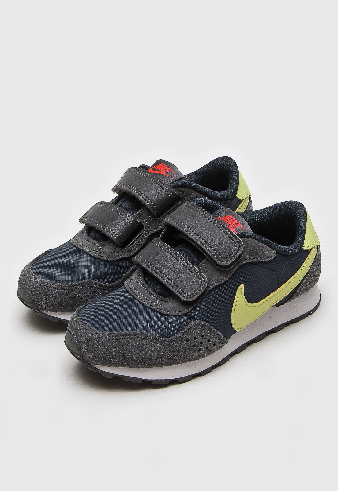 Nike infantil discount com velcro