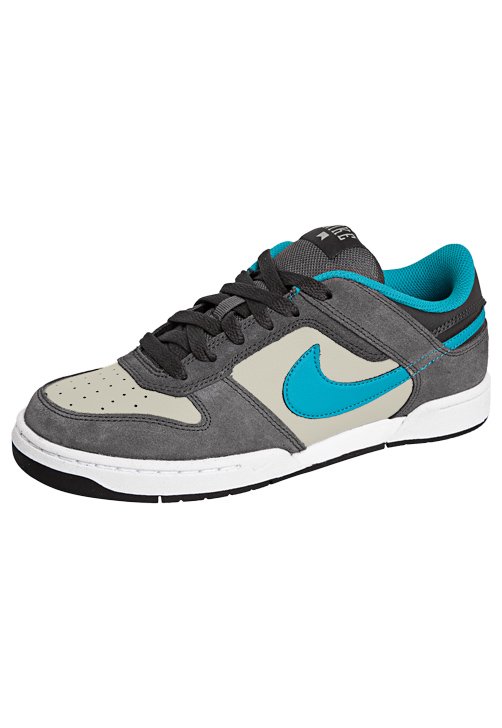 Nike hotsell renzo 2