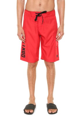 Bermuda Água Oakley Pocket Vermelha é boa?