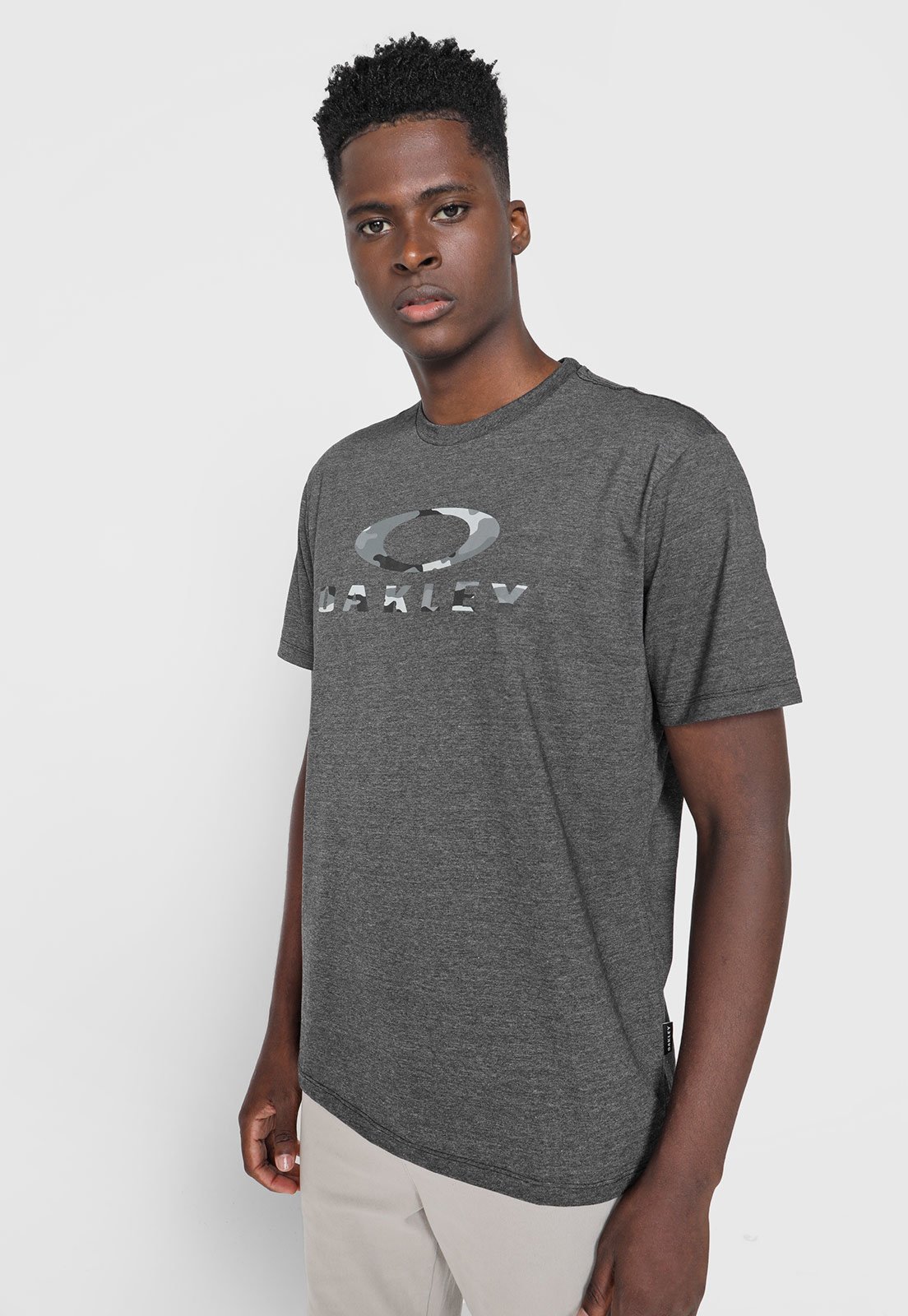 Camiseta oakley masculina the dragon tattoo tee branco