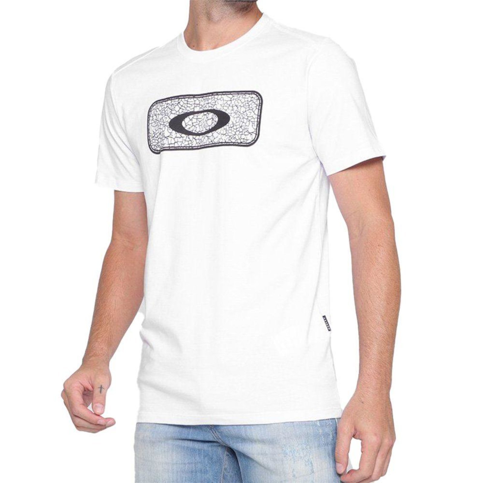 Camiseta Oakley Logo Graphic Branca - Compre Agora