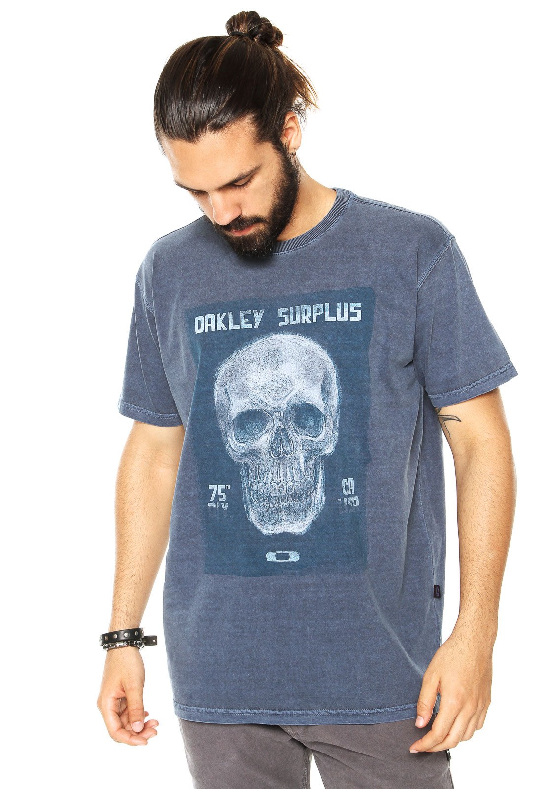 Camiseta Oakley Skull World Países | Camiseta Masculina Oakley Nunca Usado  75760448 | enjoei