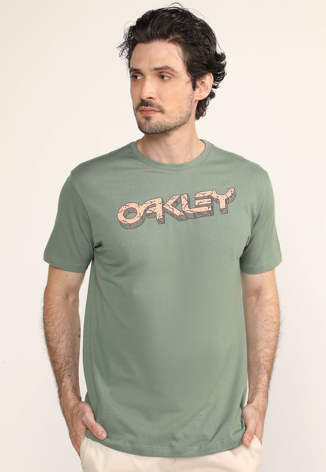 Camiseta Oakley Skull Big Preta - FutFanatics