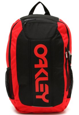 Mochila Oakley Enduro 20L Vermelha é boa?