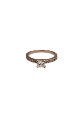 Anel Papillô Joias Meia Aliança Zircônia Quadrada, Em Ouro Rosê 18K Menor preço em Anel Papillô Joias Meia Aliança Zircônia Quadrada, Em Ouro Rosê 18K