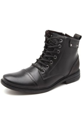 bota pegada dafiti