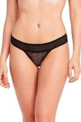 Calcinha Fio Em Renda Paris Preto Incolor