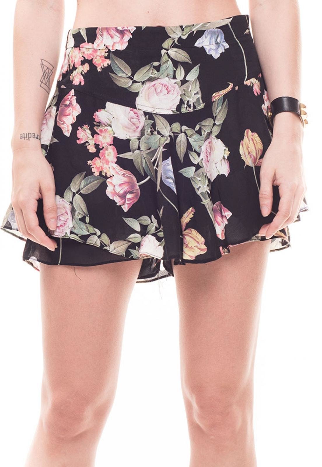 short saia floral